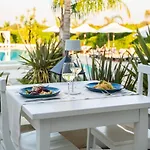 Tenuta Centoporte 4* أوترانتو