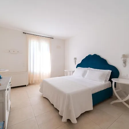 Hotel Tenuta Centoporte 4*