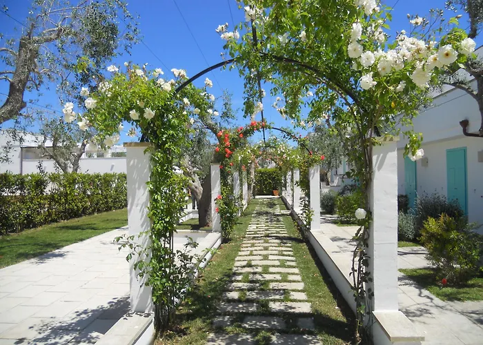 Tenuta Centoporte 4* أوترانتو